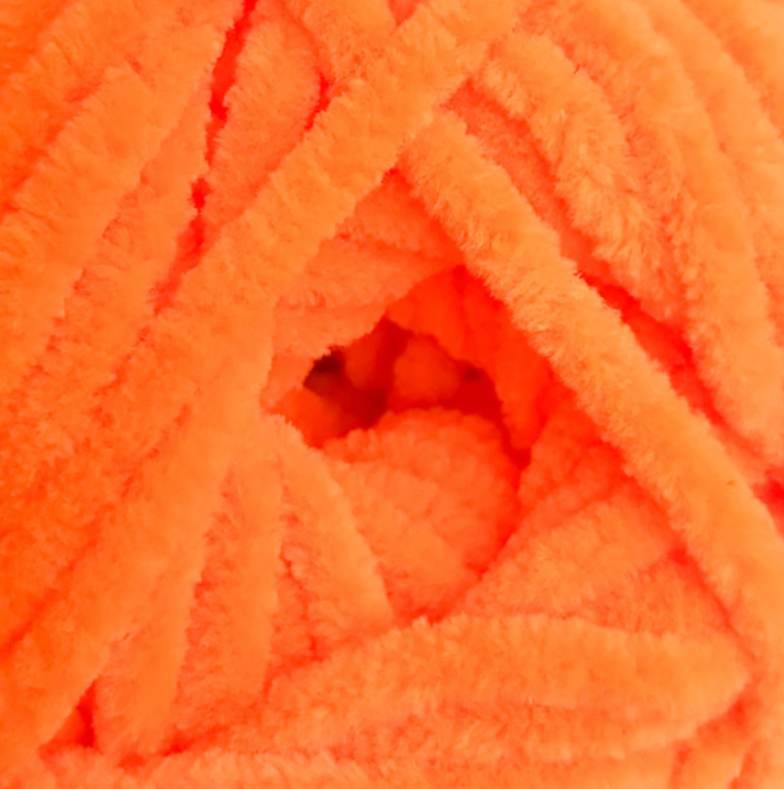 James C. Brett Flutterby – Ultra-Soft Plush Yarn, 100g Ball, 100% Supersoft Polyester