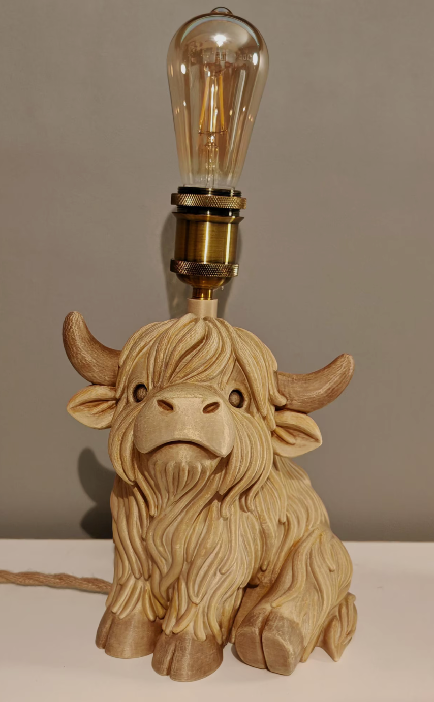 Highland Cow Lamp