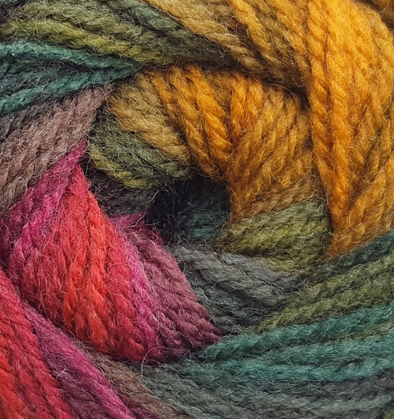 Aurora Double Knitting James C Brett 100g Ball 20% Wool 80% Acrylic Approximately 345 meters/ 377 Yards