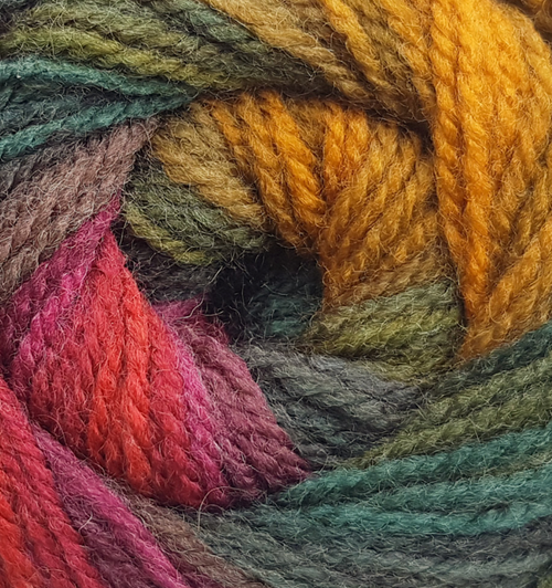 Aurora Double Knitting James C Brett 100g Ball 20% Wool 80% Acrylic Approximately 345 meters/ 377 Yards