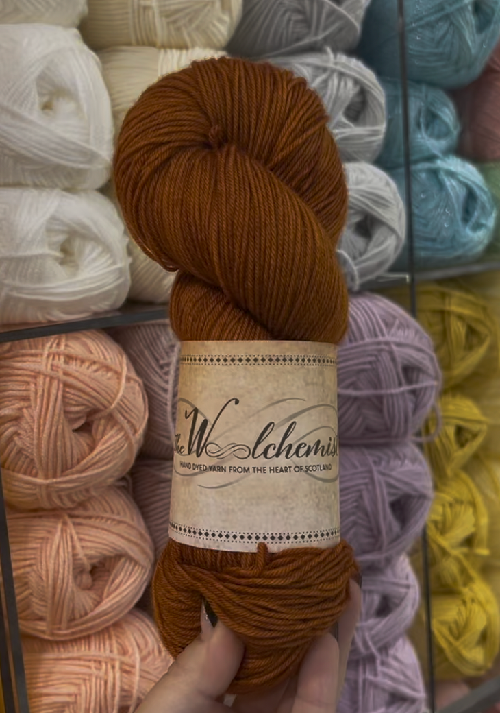 The Woolchemist Hand-Dyed Sock Yarn – 4ply