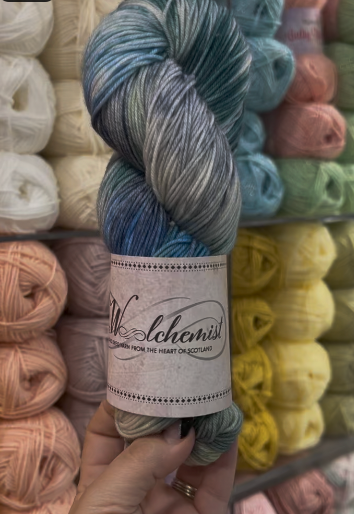The Woolchemist Hand-Dyed Sock Yarn – 4ply