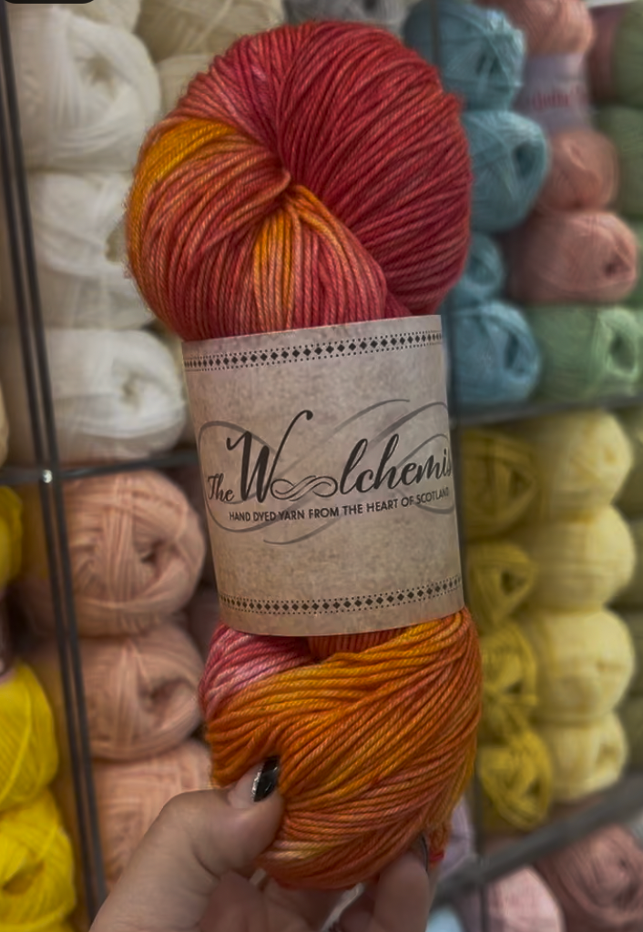 The Woolchemist Hand-Dyed Sock Yarn – 4ply