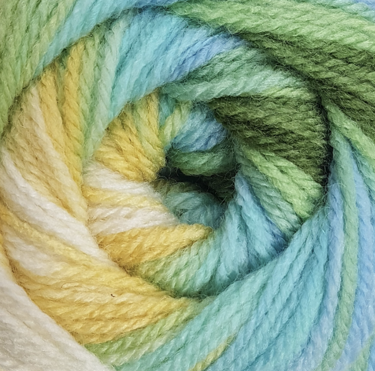 Aurora Double Knitting James C Brett 100g Ball 20% Wool 80% Acrylic Approximately 345 meters/ 377 Yards