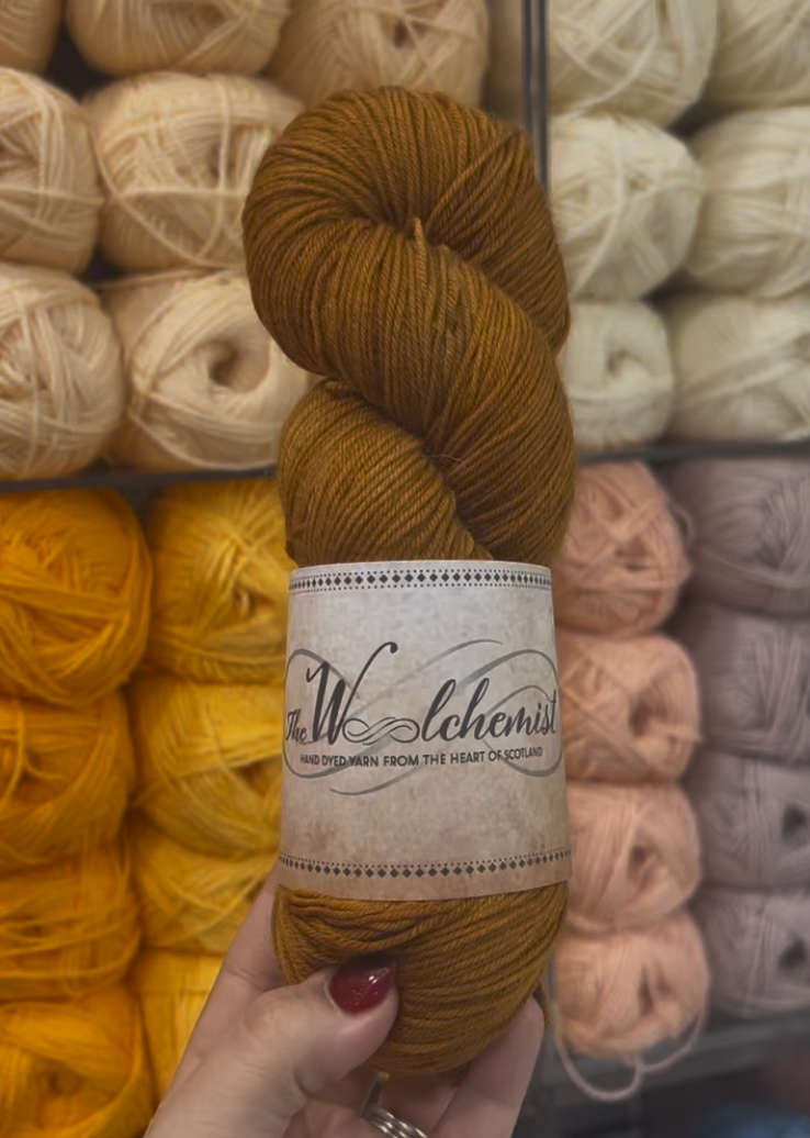 The Woolchemist Hand-Dyed Sock Yarn – 4ply