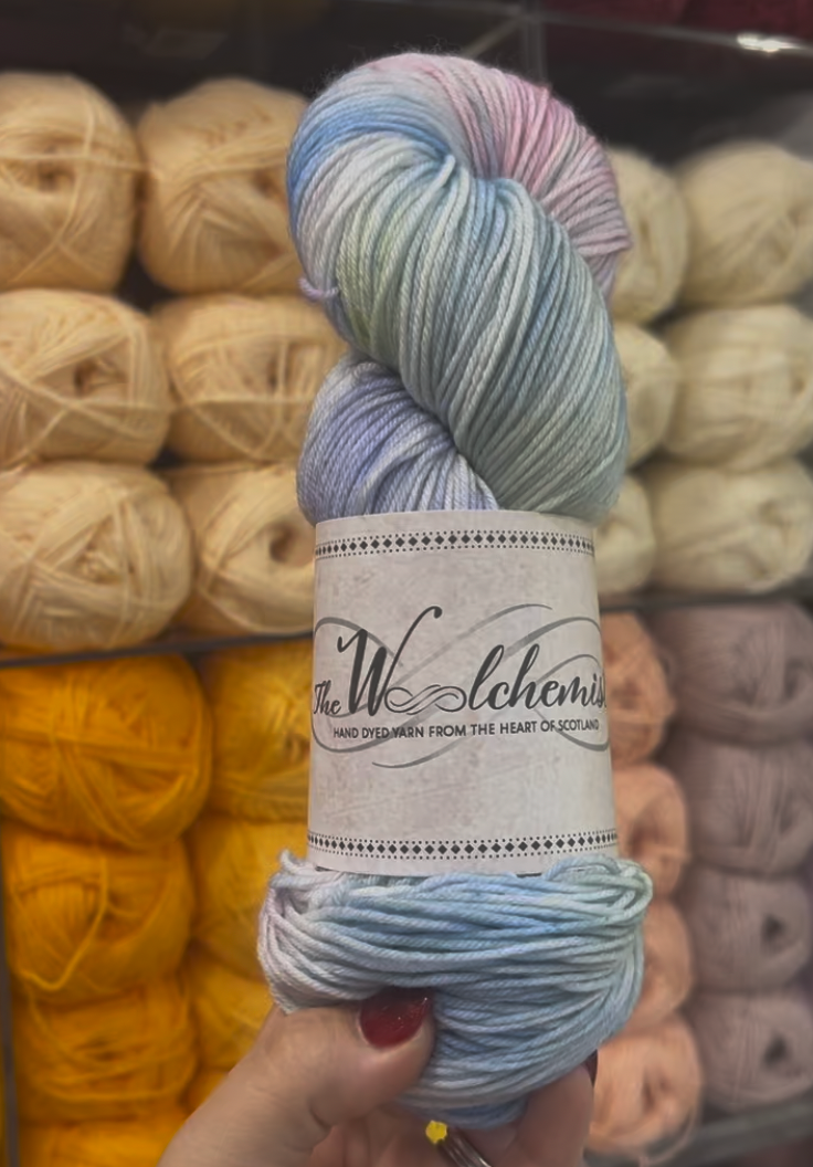 The Woolchemist Hand-Dyed Sock Yarn – 4ply