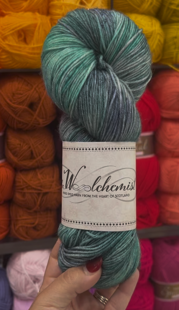 The Woolchemist Hand-Dyed Sparkle Sock Yarn – 4ply