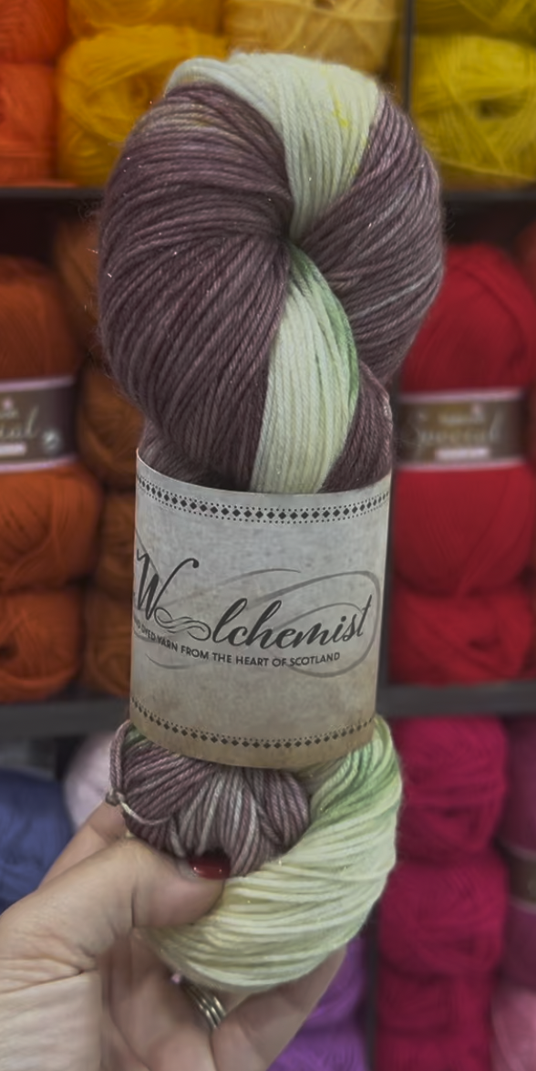 The Woolchemist Hand-Dyed Sparkle Sock Yarn – 4ply