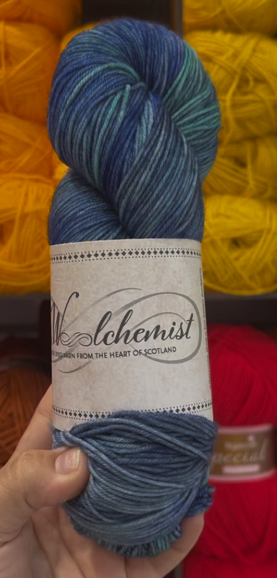 The Woolchemist Hand-Dyed Sock Yarn – 4ply