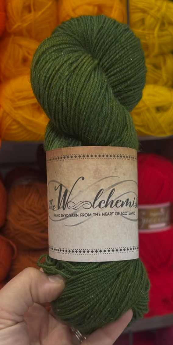 The Woolchemist Hand-Dyed Sparkle Sock Yarn – 4ply