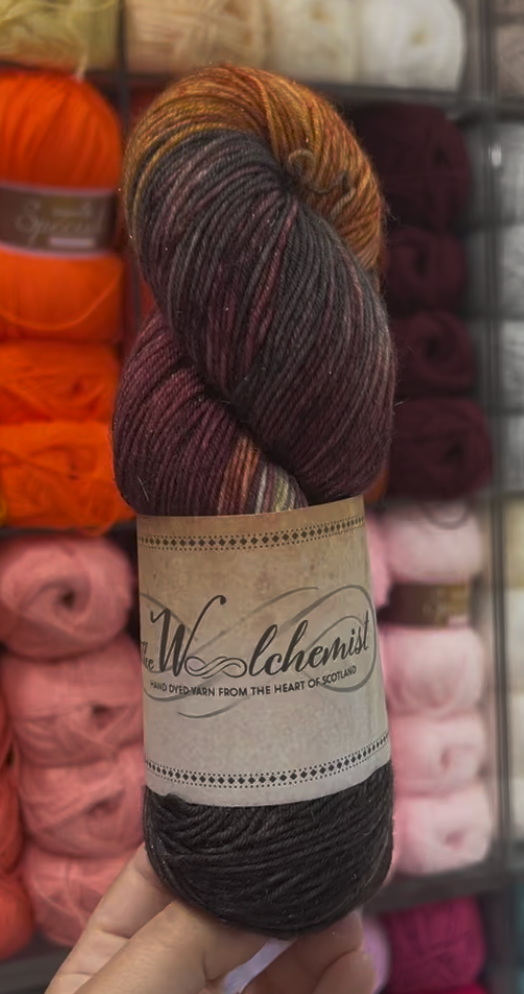 The Woolchemist Hand-Dyed Sparkle Sock Yarn – 4ply