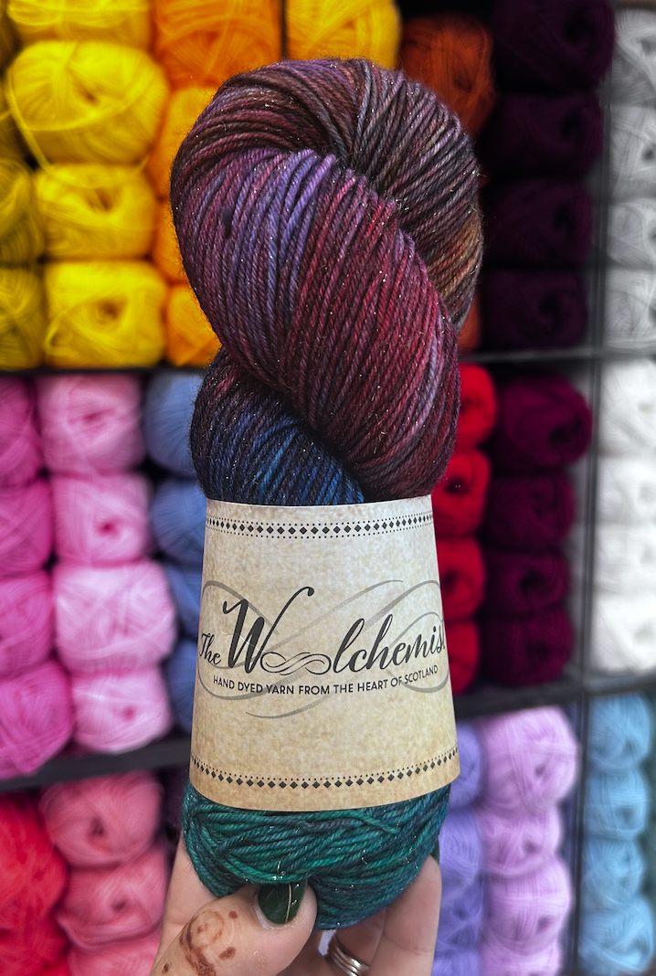 The Woolchemist Hand-Dyed Sparkle Sock Yarn – 4ply