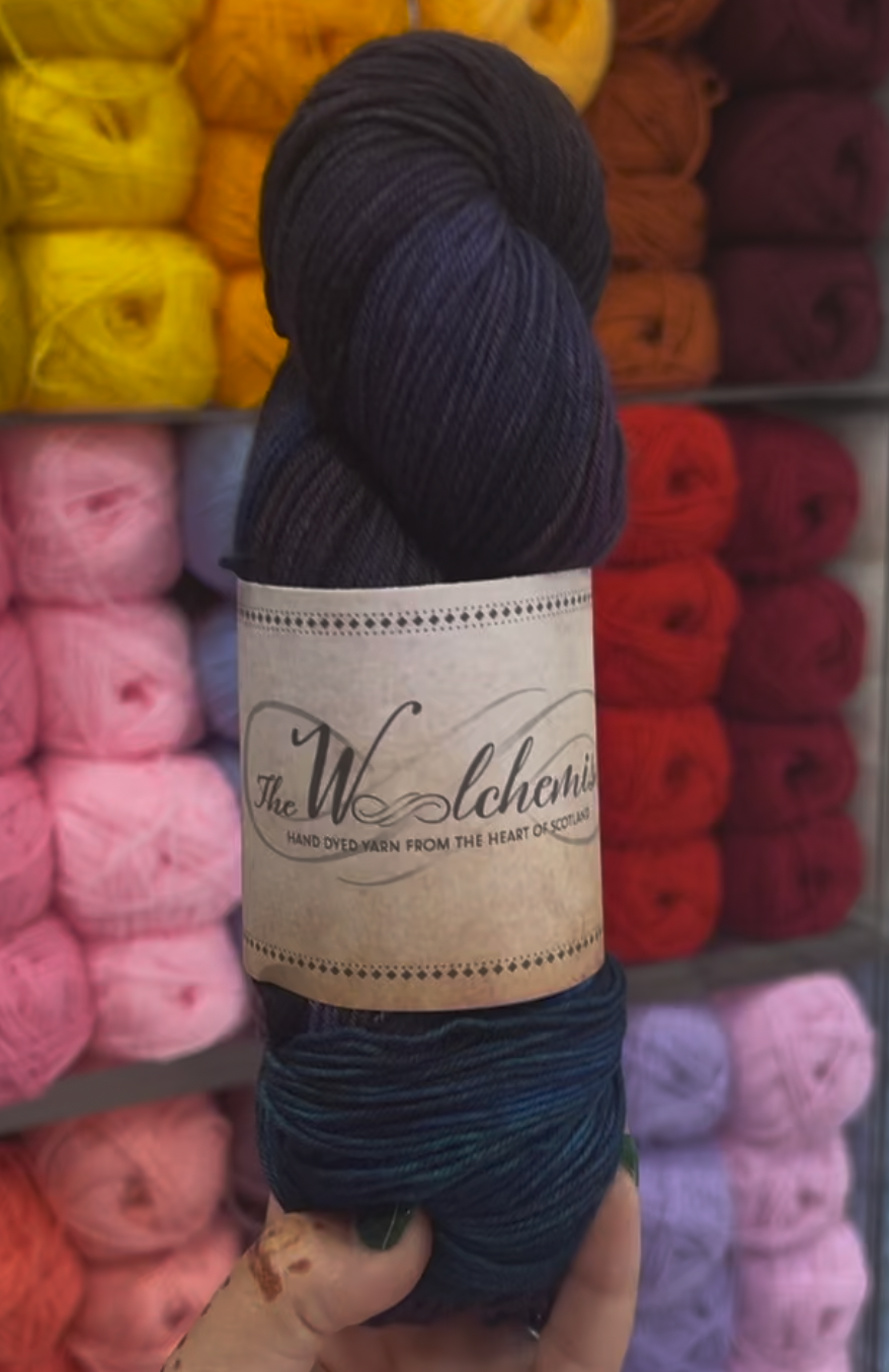 The Woolchemist Hand-Dyed Sock Yarn – 4ply